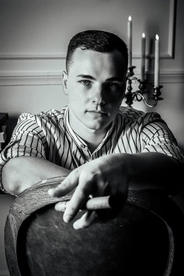 Пример мужского портрета