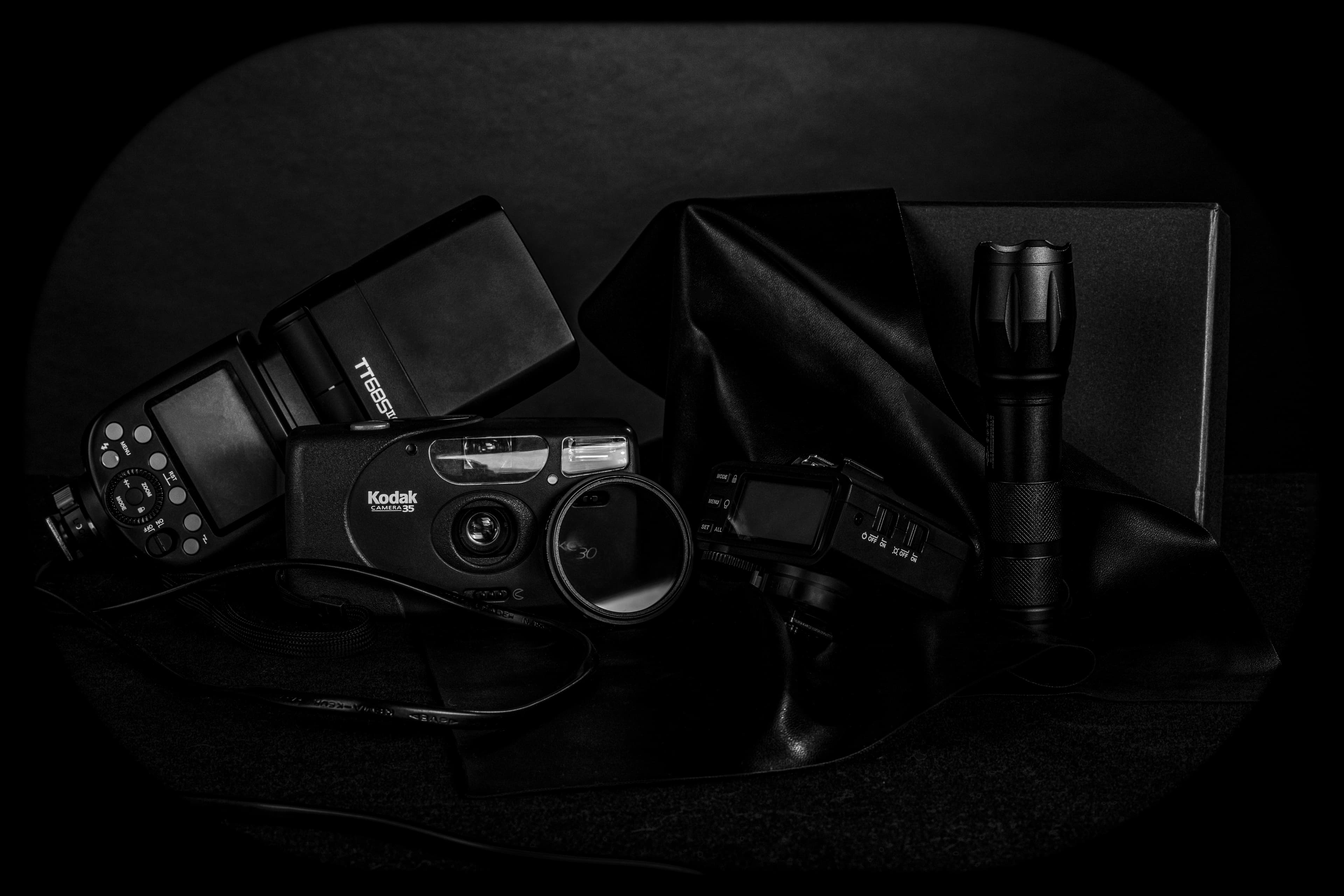 Столовые приборы